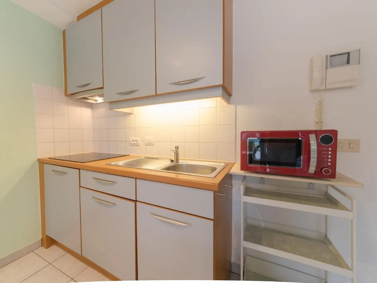 Apartment Ter Duinen By Interhome Bredene